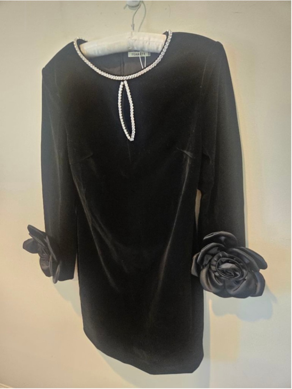 Women's FEHAUTE NWT Black Velvet Mini Dress Rhinestone & 3D Floral Cuffs, Size 4 - Picture 6 of 15